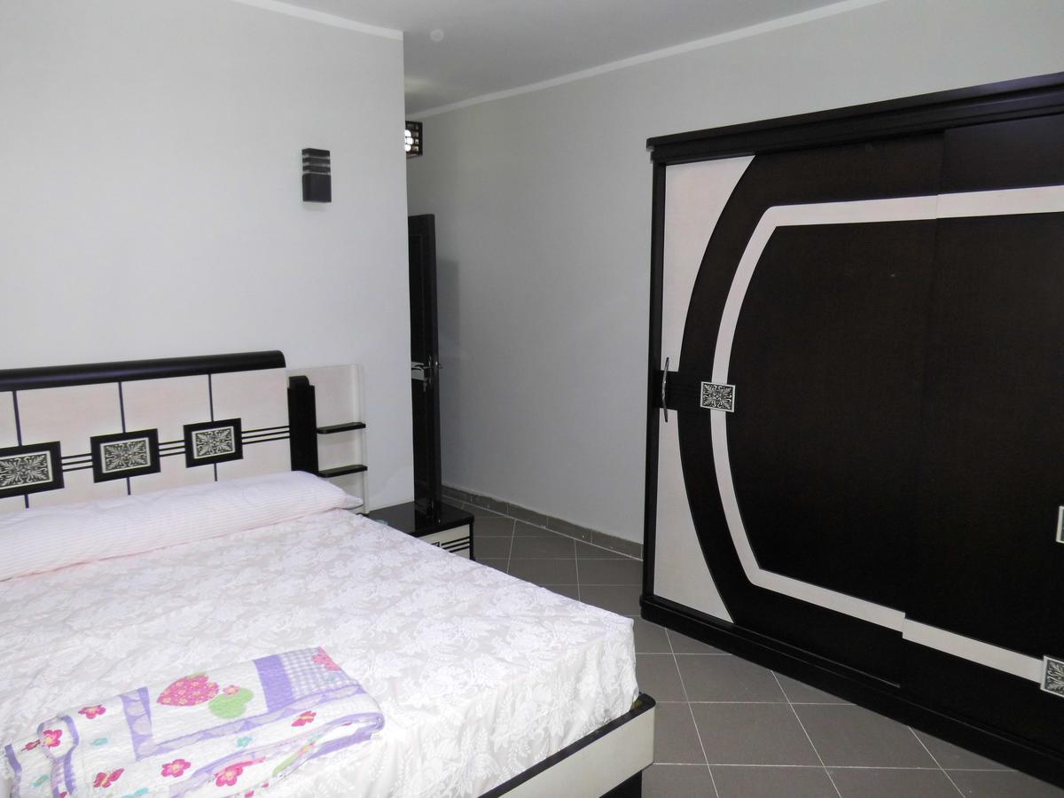 Three-Bedroom Apartment At Louly Beach Resort Ain Sukhna Bagian luar foto
