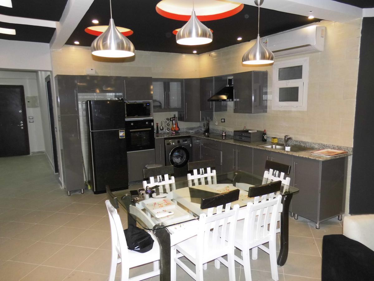 Three-Bedroom Apartment At Louly Beach Resort Ain Sukhna Bagian luar foto